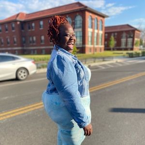 Meet your Posher, Erica